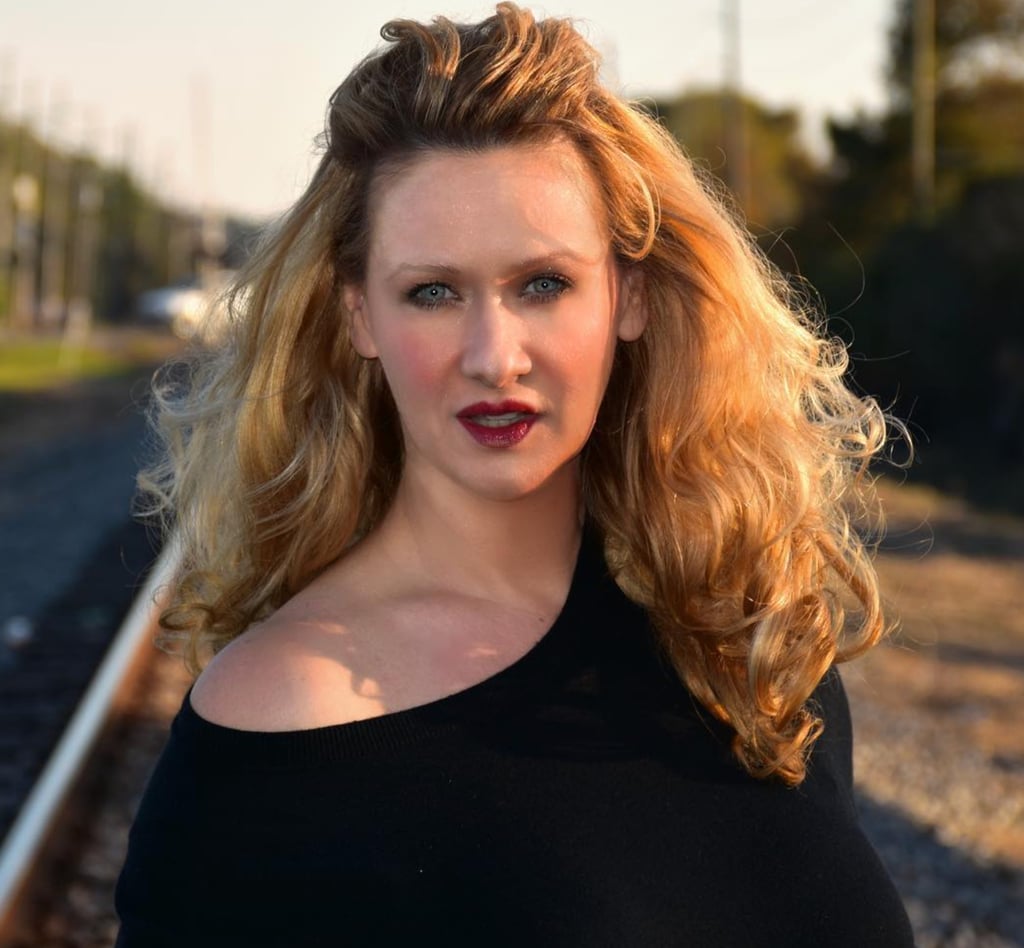 Who Is Carrie Royale Who Says Shell Share Nude Prince Harry Pics The