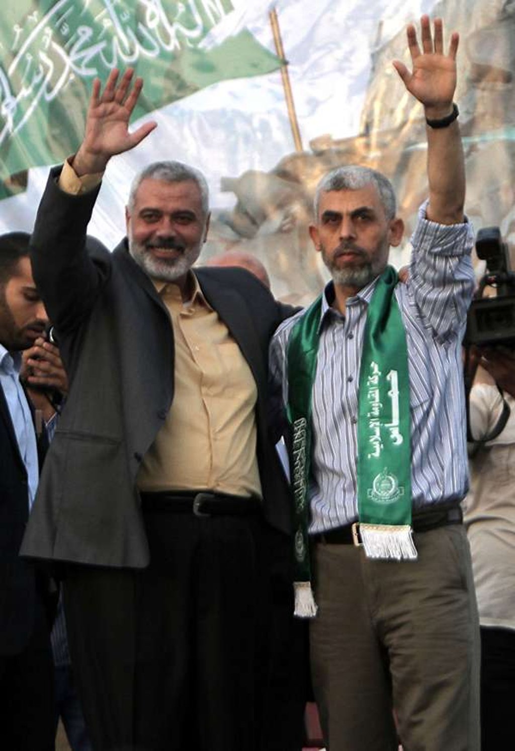 Hamas leader Ismail Haniya (left) and Yahya Sinwar (right) in 2011. Photo: AFP