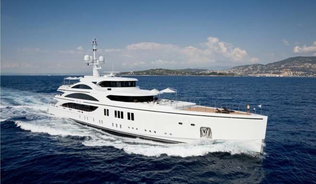 Photos: YachtCharterFleet.com Photos: YachtCharterFleet.com