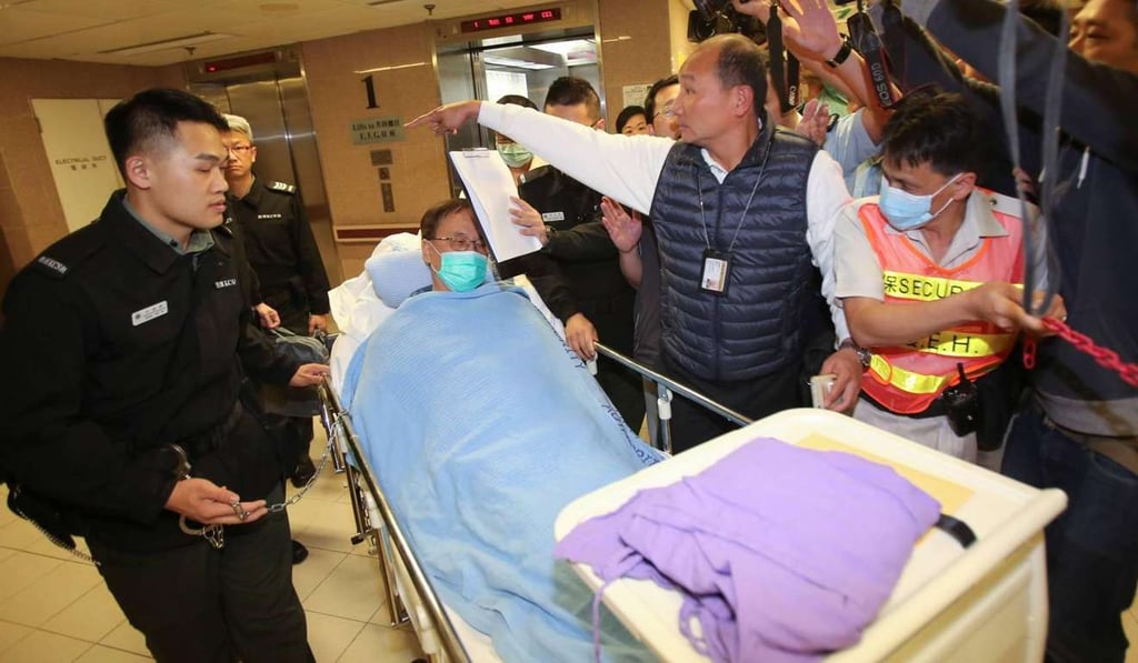Former chief executive Donald Tsang is wheeled into the custodial ward of Queen Elizabeth Hospital. Photo: Handout