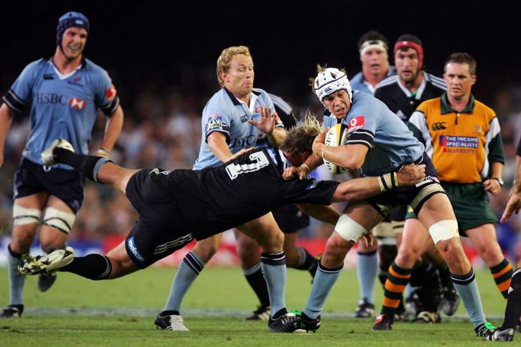 Former Australia back row Stephen Hoiles (right) will feature for the Classic Wallabies. Photo: Reuters