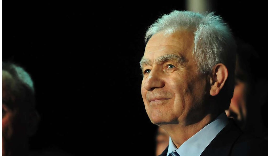 Bosnian Serb politician and war criminal Momcilo Krajisnik is welcomed back in his hometown Pale in 2013.Photo: AFP