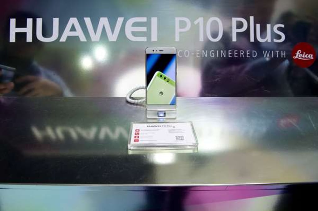 The larger sibling of Huawei’s flagship P10 model, the P10 Plus, at the Mobile World Congress in Barcelona. Photo: Xinhua
