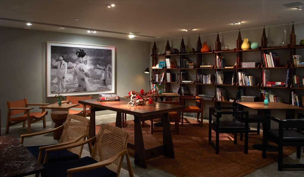 1Duddell's library area