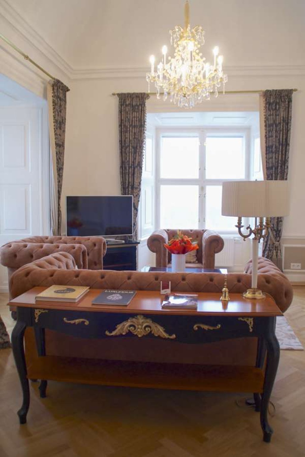 The sitting room in the Grand Suite.