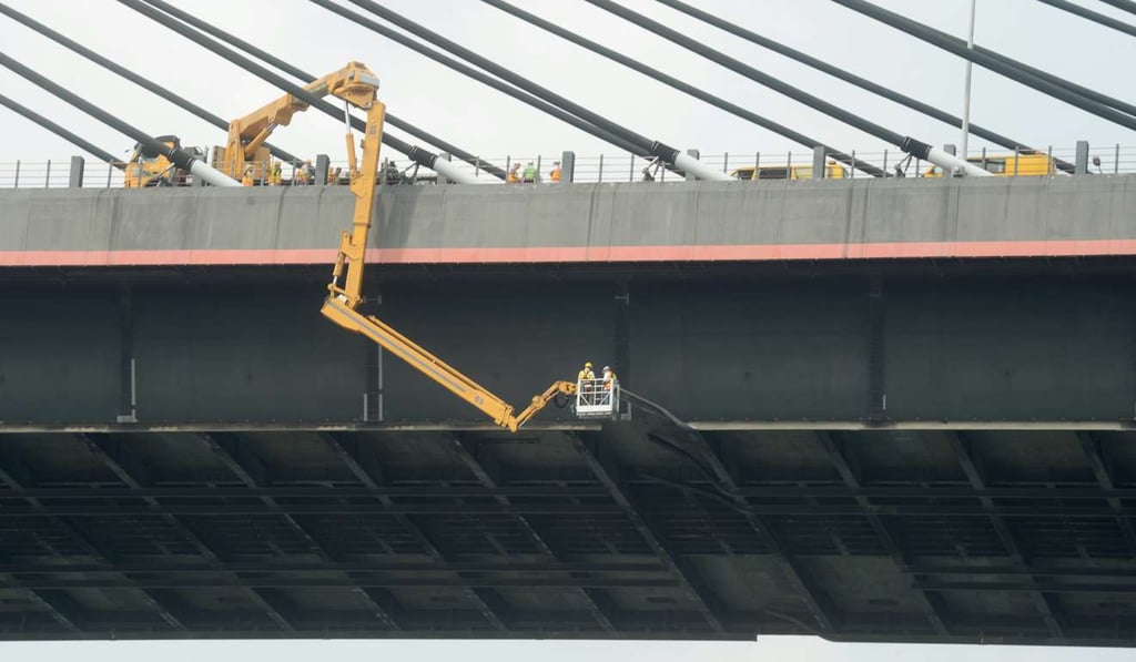 Repair work on Kap Shui Mun Bridge between Ma Wan and Lantau Island after the 2015 collision. Photo: Handout