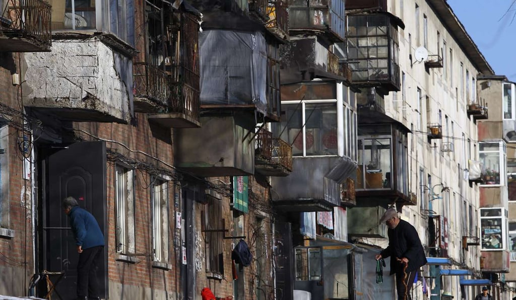 A residential area of Tonghua city, in northeast China's Jilin province. Many of the city’s workers found themselves unemployed when state-owned Tonghua Iron and Steel Group started incurring huge losses. Photo: Simon Song