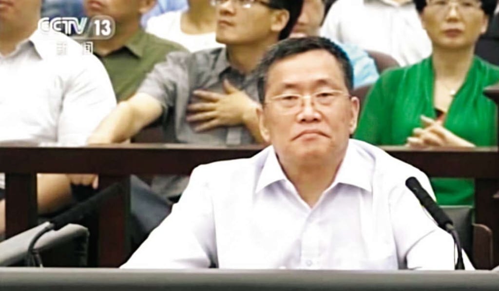 Activist Zhou Shifeng faces the court in Tianjin for his subversion charge. Photo: Handout