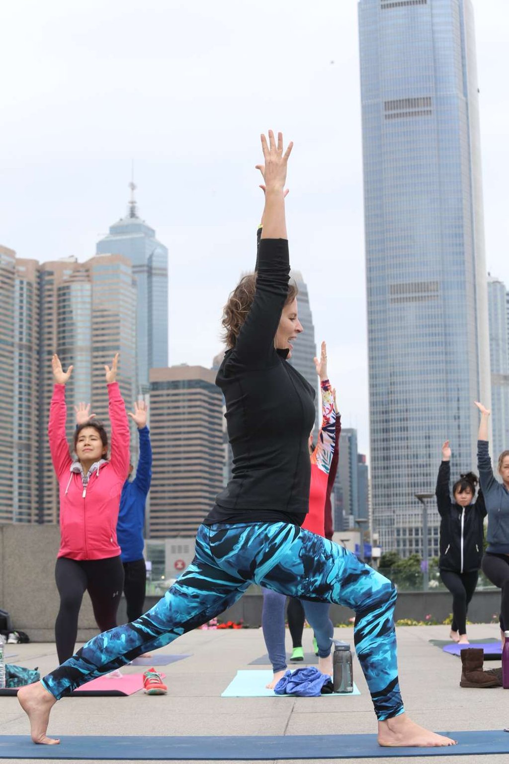 Yoga instructor Janae Hagen in session in Admiralty. Photo: Dickson Lee