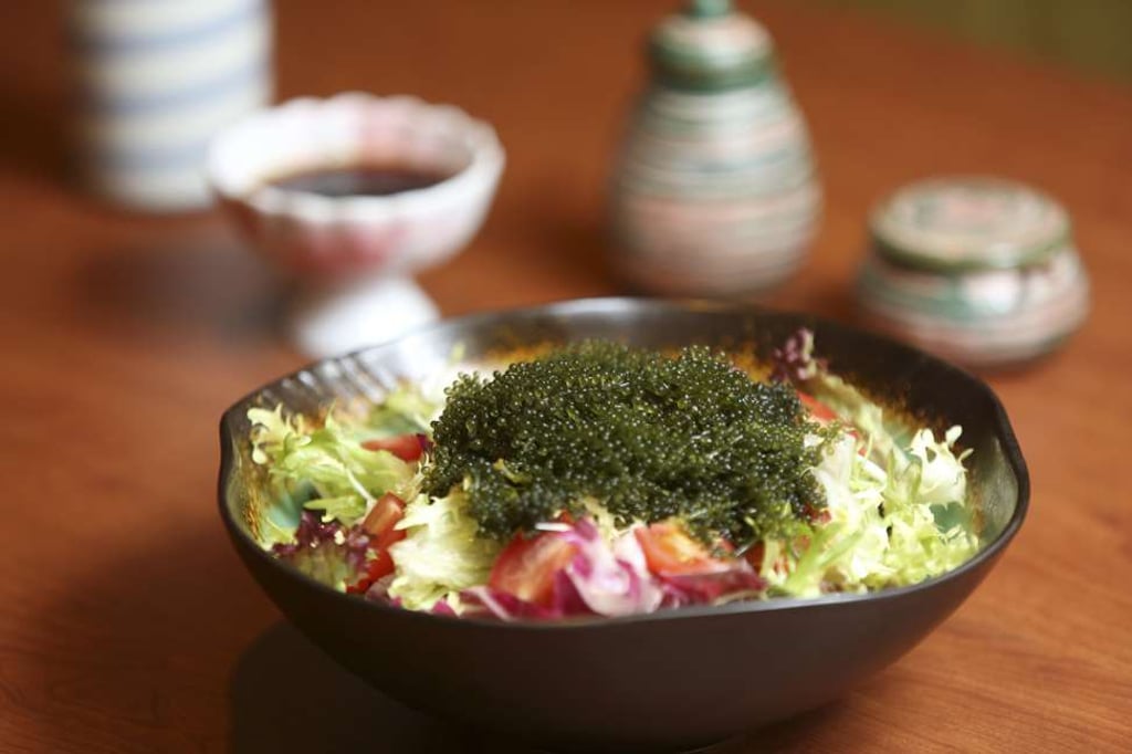 Sea grape salad
