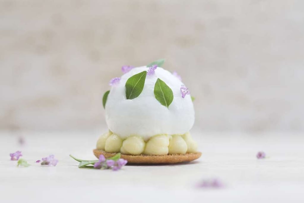 Odette’s signature lemon tart.