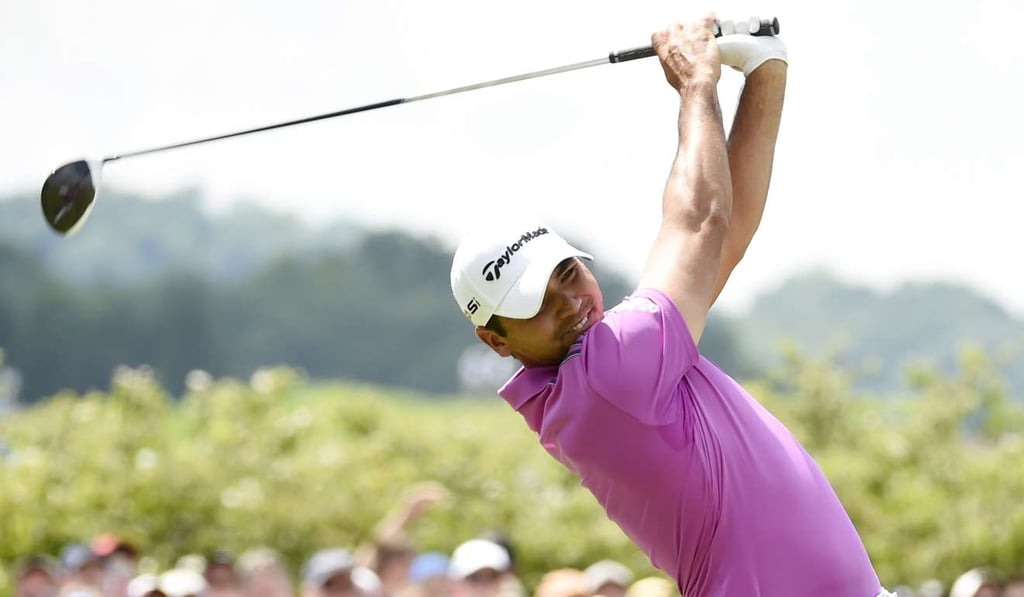 Jason Day hits his tee shot on the 2nd hole during the final round of the US Open golf tournament at Oakmont Country Club. Photo: USA TODAY