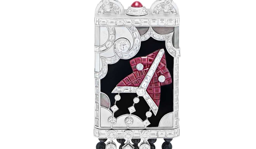 Van Cleaf & Arpel フェアリー　ルビー　未使用品！ Van Cleef & Arpels works its magic with the Automate Fee Ondine