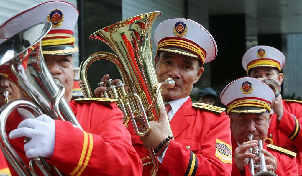 A band plays for pro-Beijing groups. Photo: Dickson Lee