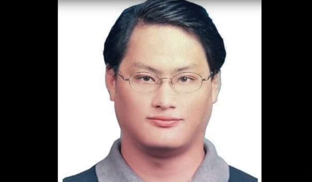 A friend went to collect Lee Ming-che from customs but Lee did not appear. Photo: Handout