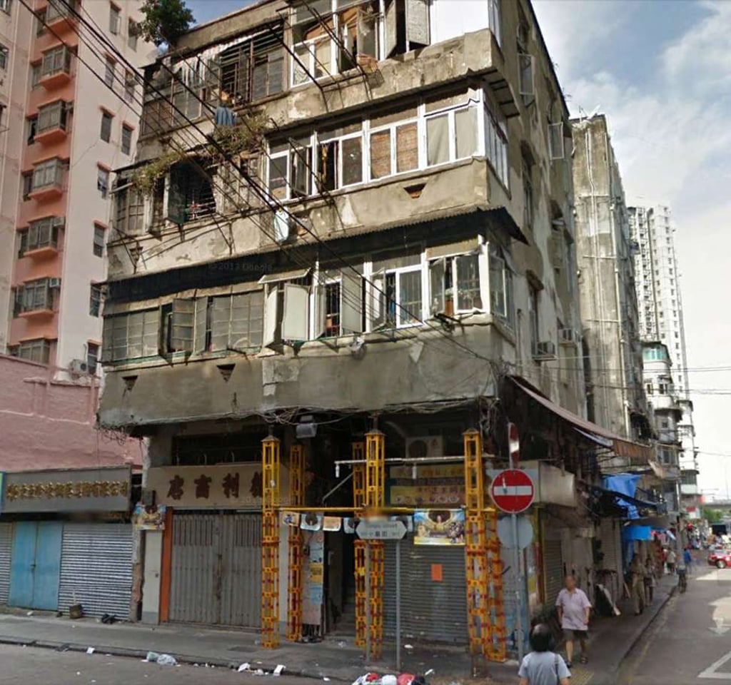 A street view from Google Earth of 23 Temple Street.