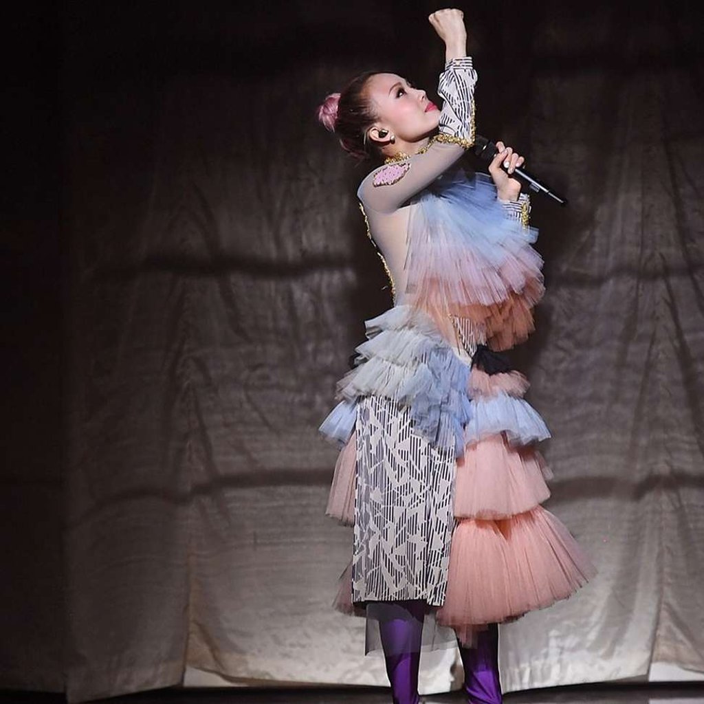 Joey Yung in spring-summer Viktor & Rolf dress for My Secret Live concert.