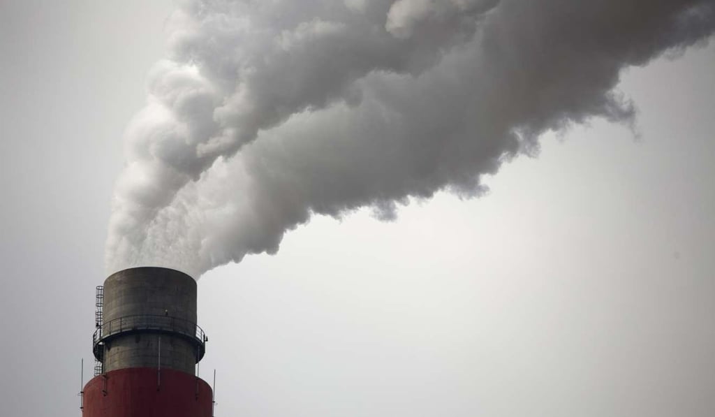 Chinese authorities are ‘on the home stretch’ of preparation for a national cap-and-trade programme for carbon emissions. Photo: AP