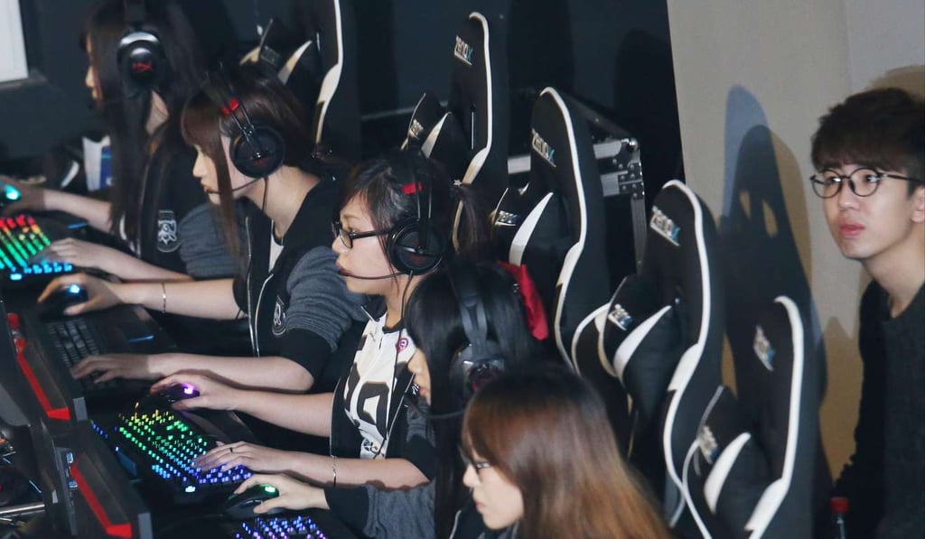 The PandaCute team (from left) Lau Lau, Lily, Dream, Momo and Deer on their way to victory. Photo: David Wong