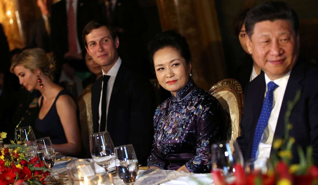 Chinese President Xi Jinping and First Lady Peng Liyuan attend a dinner hosted by U.S. President Donald Trump at Trump's Mar-a-Lago estate in West Palm Beach, Florida, U.S., April 6, 2017. REUTERS/Carlos Barria