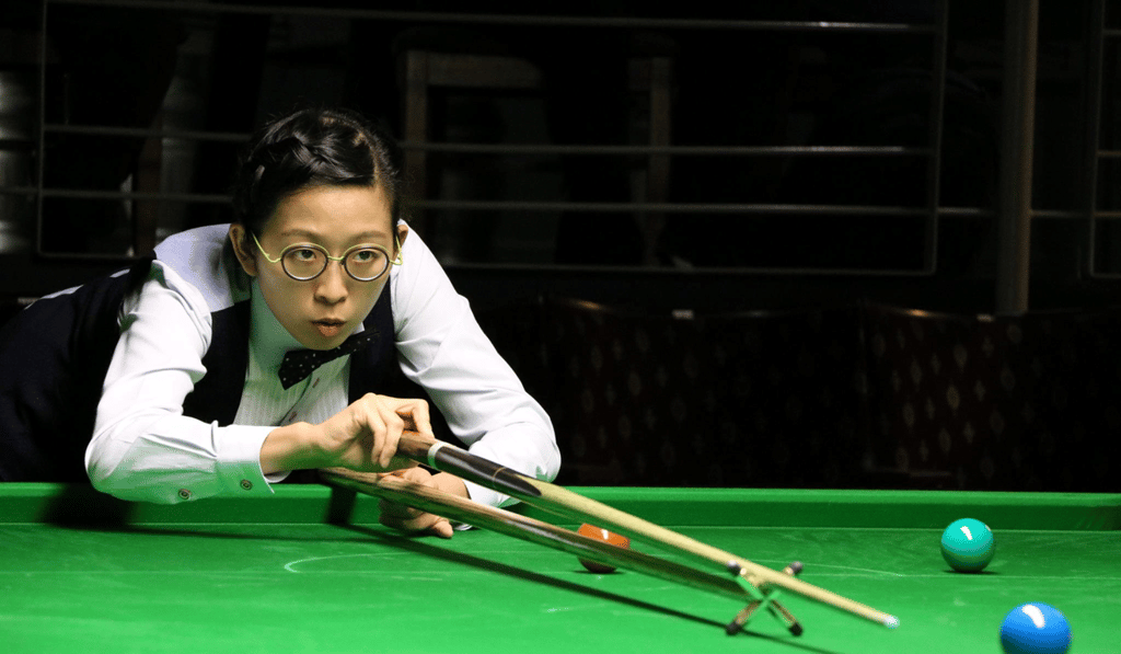 Ng On-yee in action against Emma Bonney in the final.