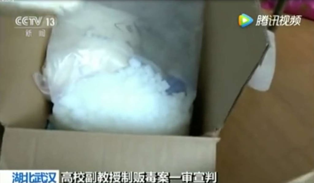 Wuhan customs officers found a suspicious white powder in the overseas-bound parcels in November 2014. Photo: Handout Wuhan customs officers found a suspicious white powder in the overseas-bound parcels in November 2014. Photo: Handout