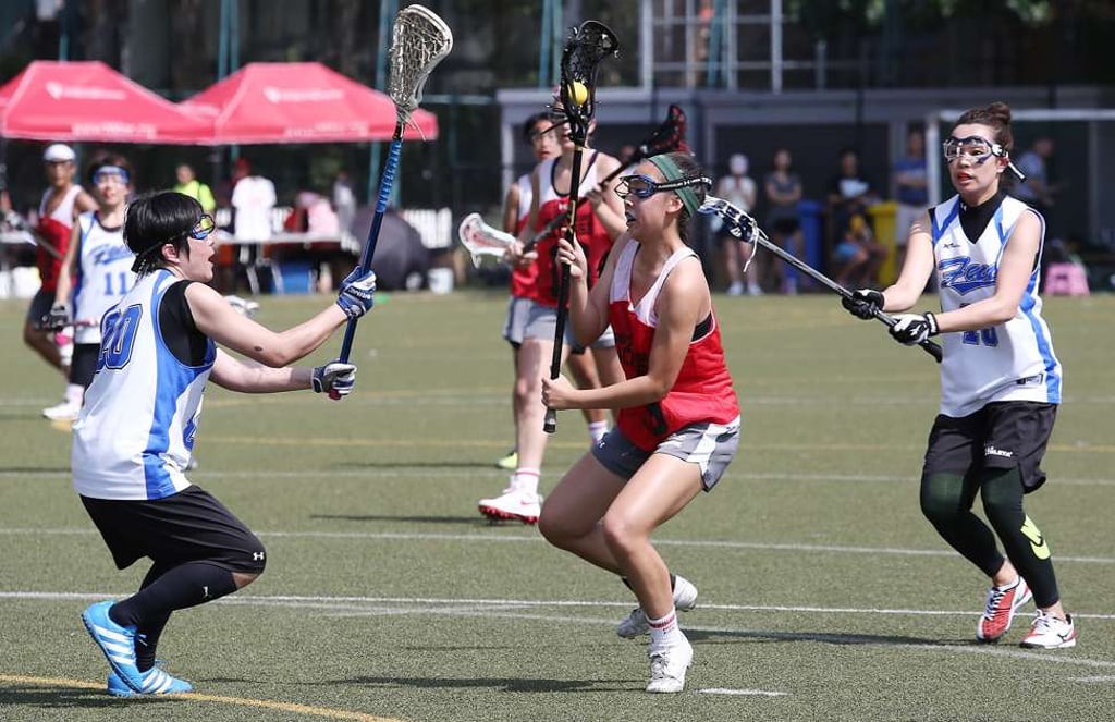 Team Fun’s Euiko Susaki (left) and Hong Kong’s Alex Tsai.
