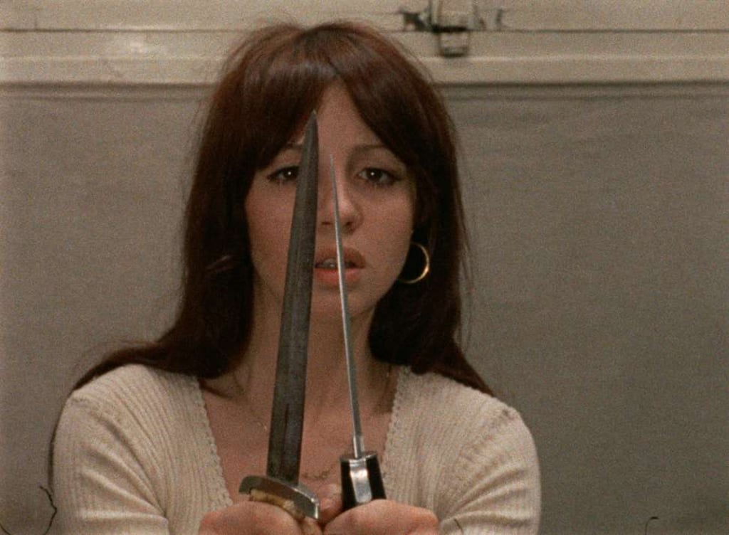 Juliet Berto in Out 1.