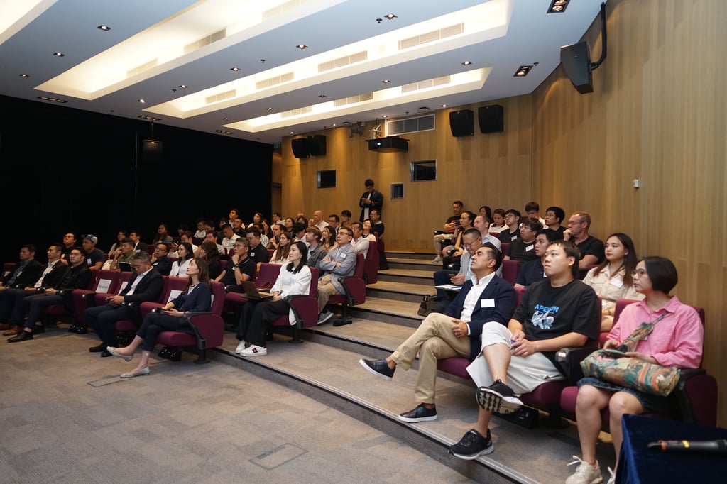 CIP accepts applications all year round. Cyberport holds Orientation Session for the new admitted CCMF grantees and CIP Incubatees regularly to get themselves familiar with Cyberport entrepreneurship programmes and resources.