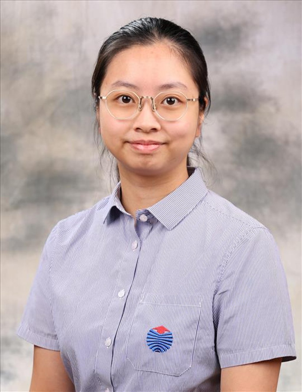 Eve Lung studied at Yew Chung International School from 2009 to 2025. Eve Lung studied at Yew Chung International School from 2009 to 2025.