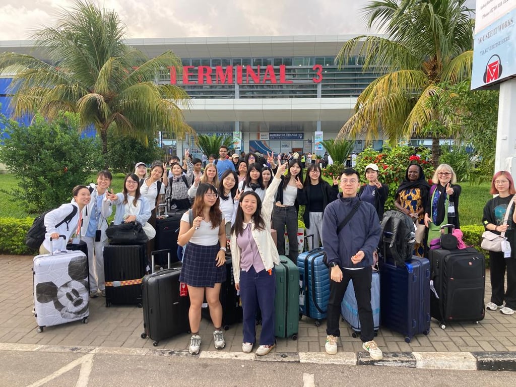 Hjort arriving in Stone Town, Zanzibar, with students from across EdUHK for the transnational experiential learning trip Hjort arriving in Stone Town, Zanzibar, with students from across EdUHK for the transnational experiential learning trip