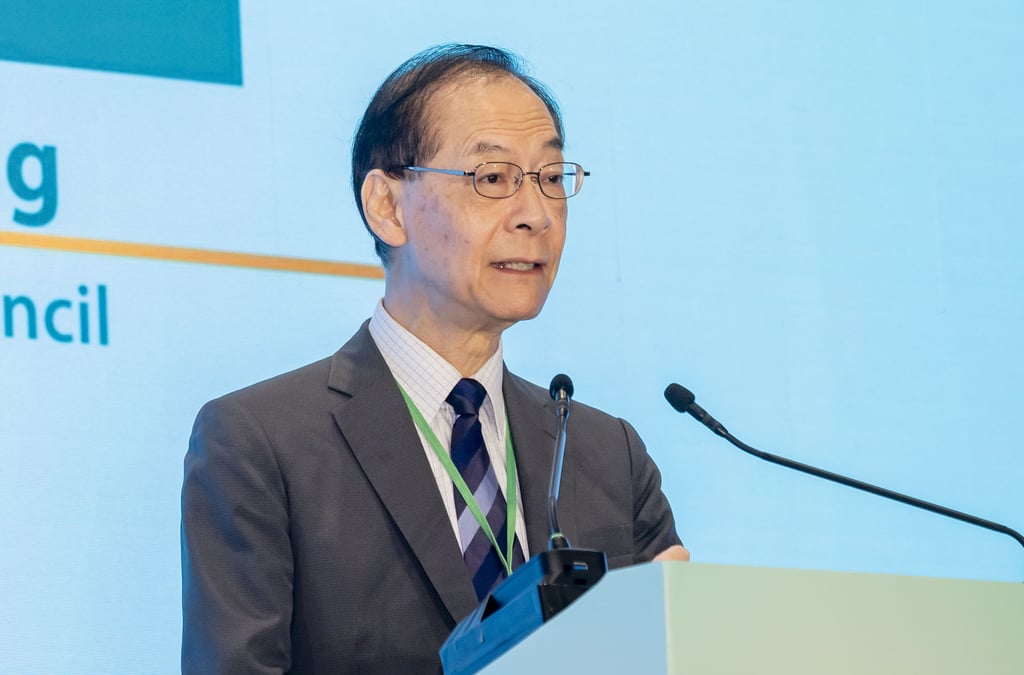 Professor Timothy W. Tong, Chairman of the Research Grants Council, speaks at the opening of the RGC Research Summit marking the Council’s 35th anniversary.