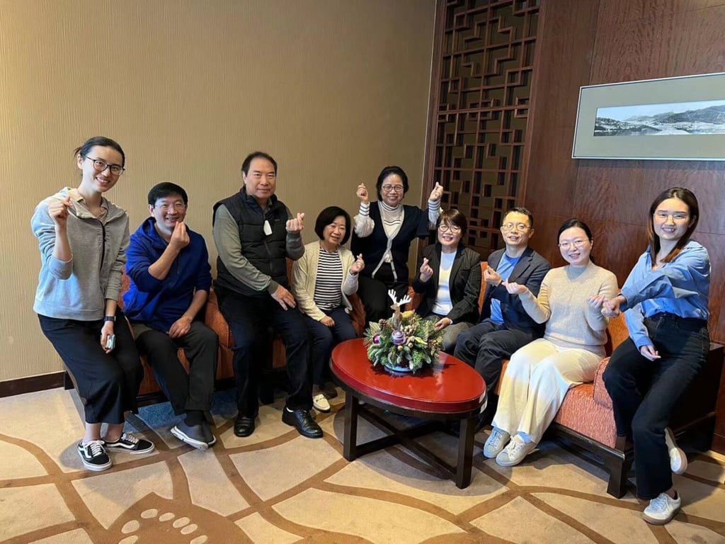 Professor Wu attributes her teaching achievements to the strong support from the Department of Management, the Faculty, and the people around her Professor Wu attributes her teaching achievements to the strong support from the Department of Management, the Faculty, and the people around her