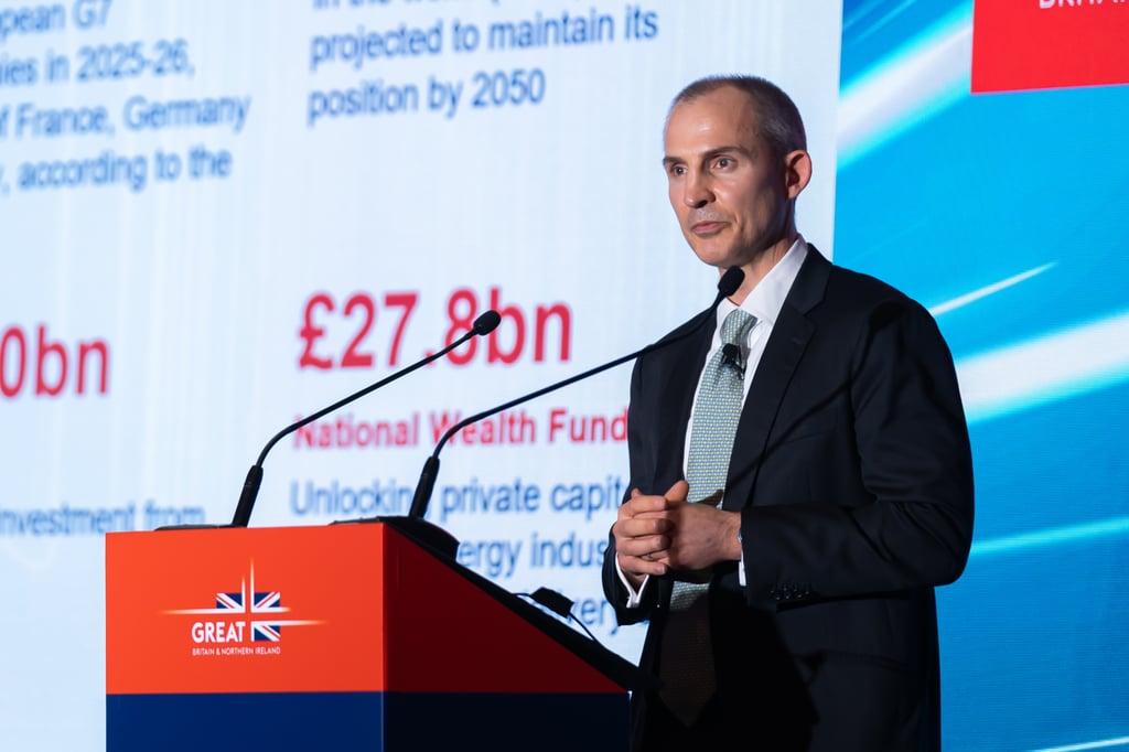 Mark Cooper, Investment Partner at the UK Office for Investment, delivering his keynote presentation.