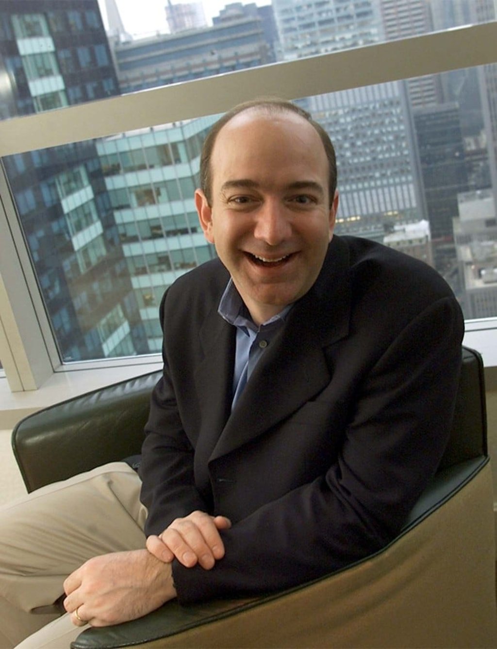 Bezos in New York in 2002. Photo: AP Bezos in New York in 2002. Photo: AP