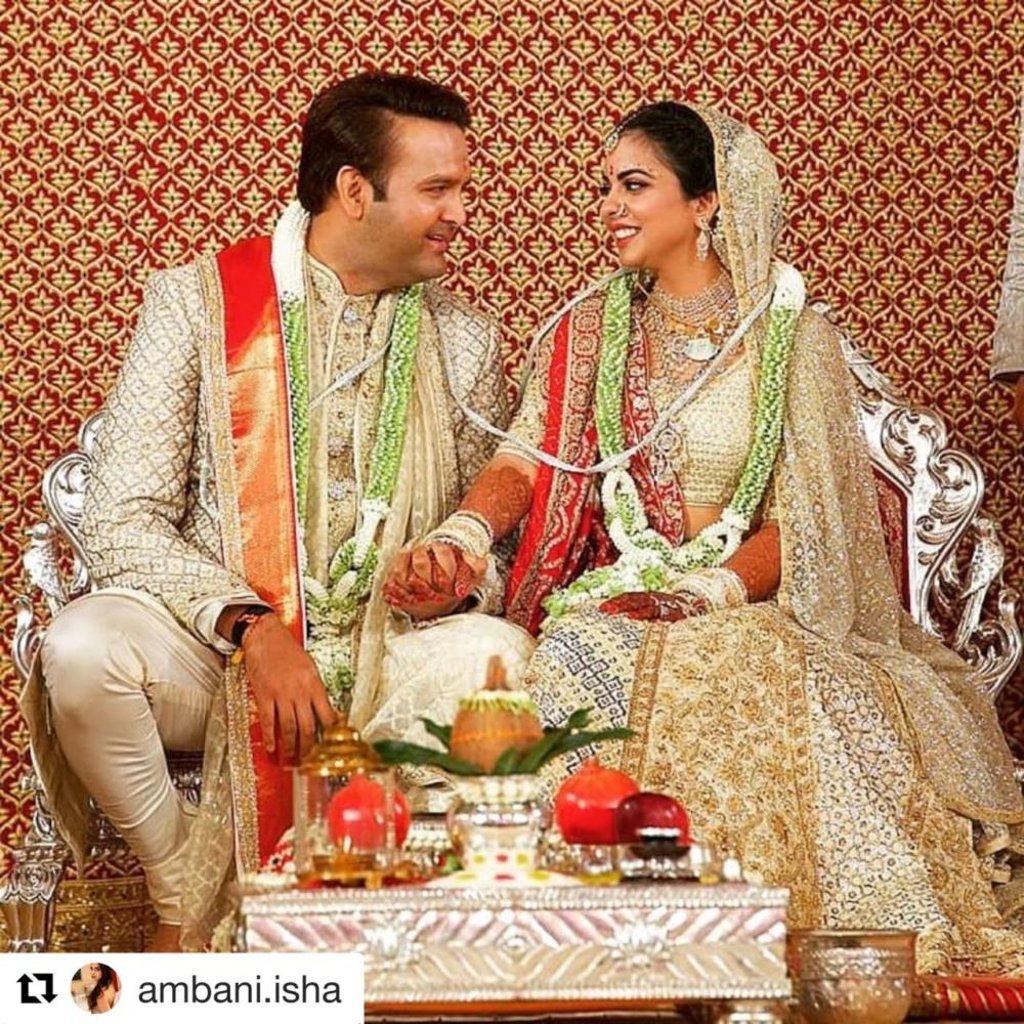 The wedding of Anand Piramal and Isha Ambani. Photo: @WforWoman/Twitter