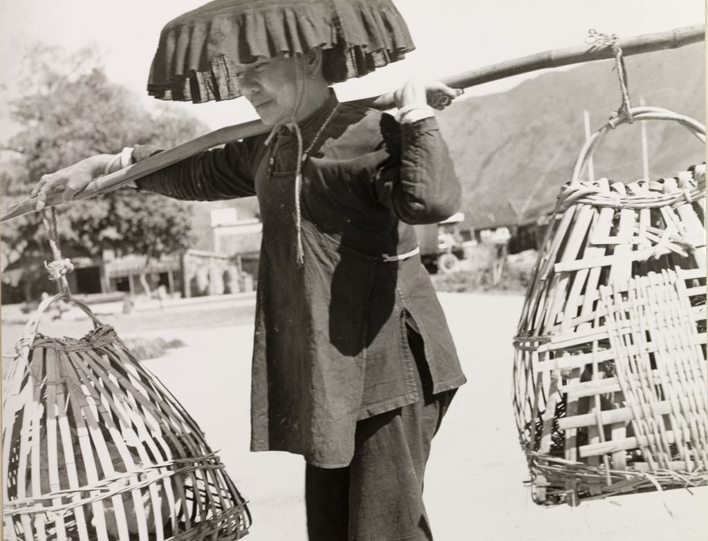 A woman in Hakka garb in Kam Tin in 1963. Photo: Getty Images