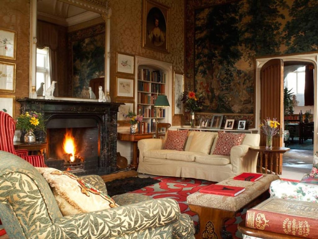 The ideal spot for you and 26 of your friends to make like royals for the weekend. Photo: Lismore Castle The ideal spot for you and 26 of your friends to make like royals for the weekend. Photo: Lismore Castle