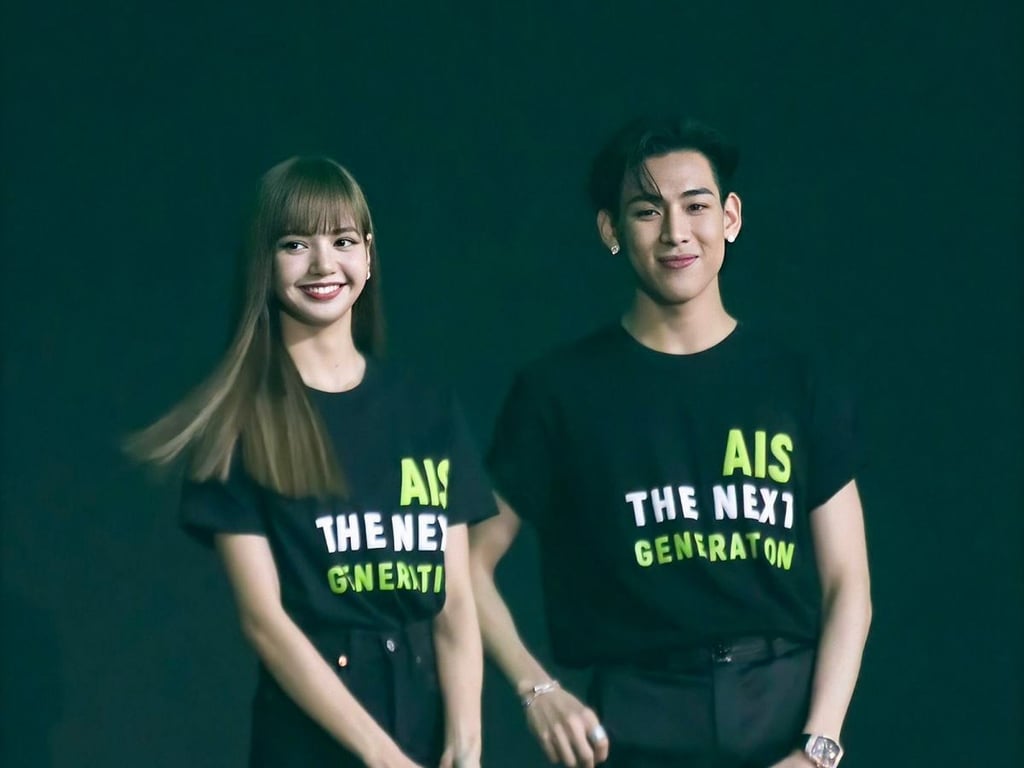 Got7’s Bambam and Blackpink’s Lisa for AIS 5G. Photo: @KDramaStars/Twitter Got7’s Bambam and Blackpink’s Lisa for AIS 5G. Photo: @KDramaStars/Twitter