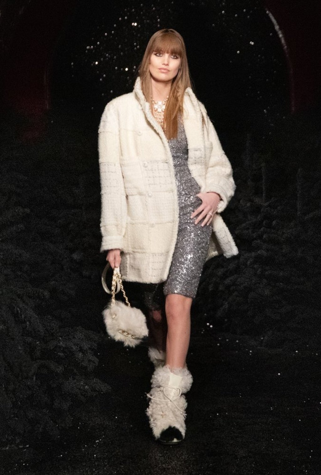 A model presenting a creation by French fashion house Chanel during Paris Fashion Week’s women’s autumn/winter 2021-2022 ready-to-wear fashion digital show in Paris, France on March 9, 2021. Photo: Chanel via Xinhua A model presenting a creation by French fashion house Chanel during Paris Fashion Week’s women’s autumn/winter 2021-2022 ready-to-wear fashion digital show in Paris, France on March 9, 2021. Photo: Chanel via Xinhua