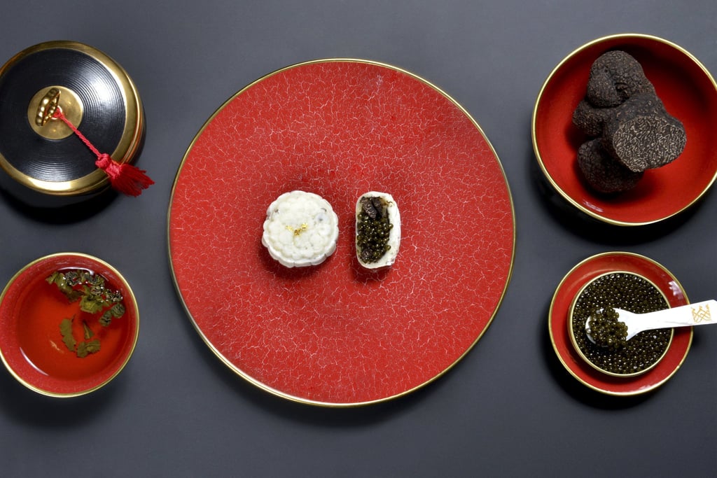 Royal Caviar Club Mooncake. Photo: handout