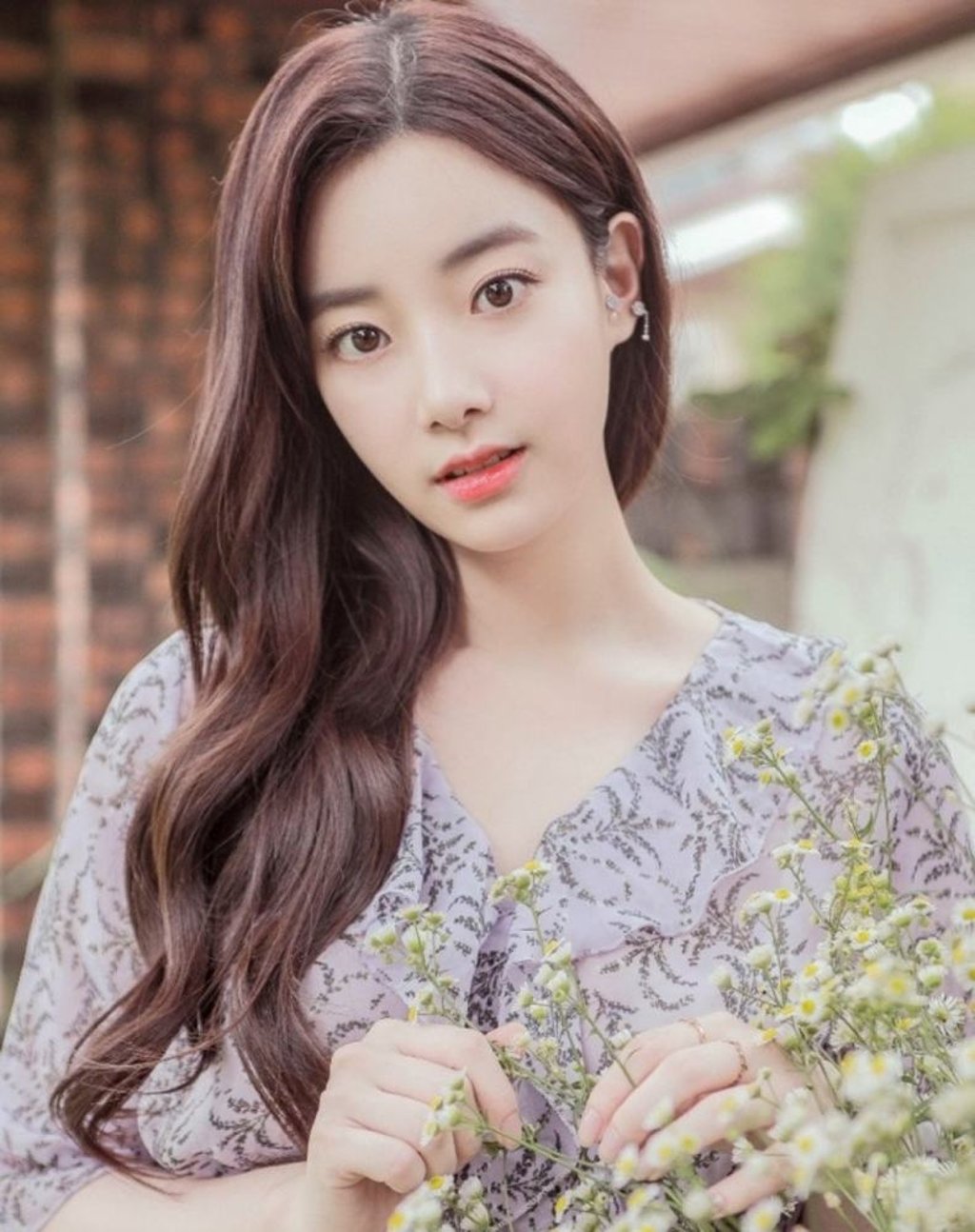 Ex-April group member Hyun-joo. Credit: DSP Media