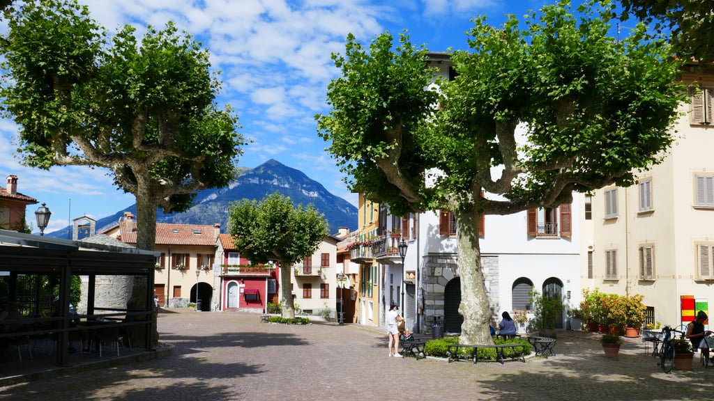 San Giorgio Square in Varenna, Lake Como. The coronavirus has taken a heavy toll on tourism in Italy. Photo: Getty Images