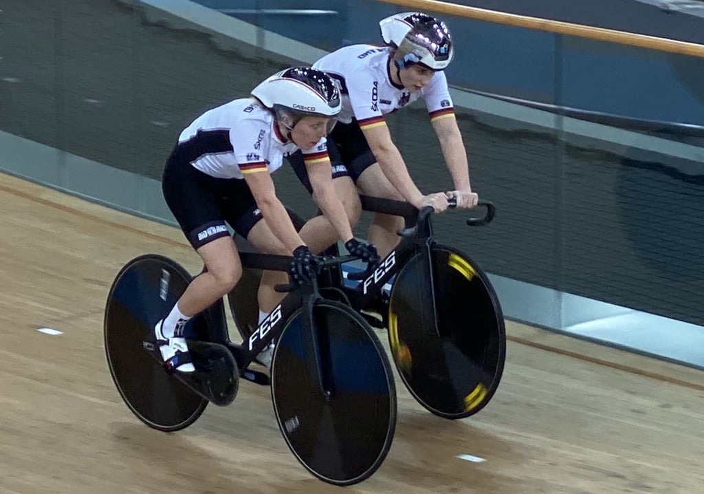 German sprinters Emma Hinze (left) and Pauline Grabosch pose the biggest threats to Hong Kong’s Sarah Lee. Photo: Chan Kin-wa German sprinters Emma Hinze (left) and Pauline Grabosch pose the biggest threats to Hong Kong’s Sarah Lee. Photo: Chan Kin-wa