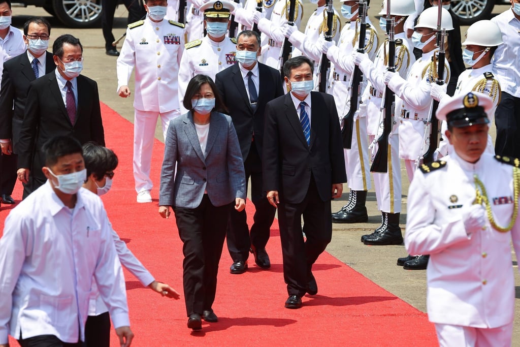 President Tsai Ing-wen and CSBC Corporation chairman Cheng Wen-Lon arrive at the ceremony in Kaohsiung. Photo: Reuters President Tsai Ing-wen and CSBC Corporation chairman Cheng Wen-Lon arrive at the ceremony in Kaohsiung. Photo: Reuters