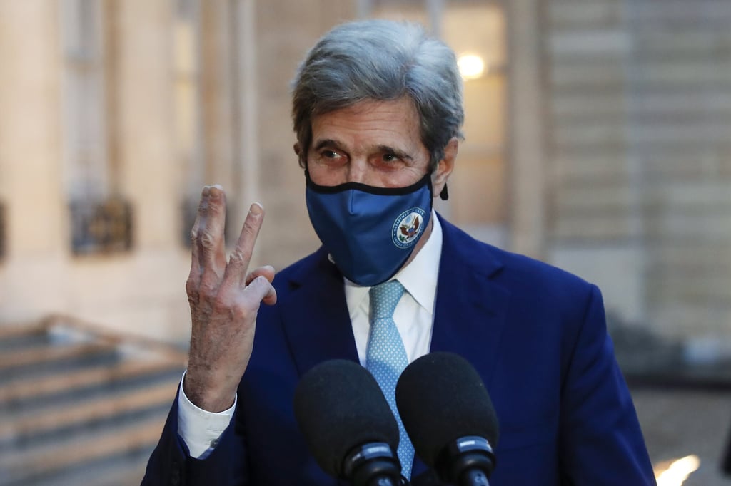 US climate envoy John Kerry is in Shanghai to meet his Chinese counterpart. Photo: AP US climate envoy John Kerry is in Shanghai to meet his Chinese counterpart. Photo: AP