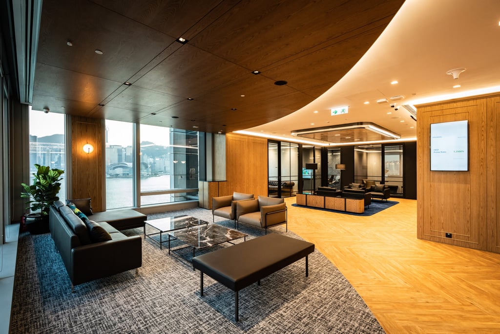 Standard Chartered is adding more spaces designed to provide wealth management advice in its branches, such as private meeting areas at its 8,800-square foot Priority Private Centre at K11 Atelier Victoria Dockside. Photo: Handout Standard Chartered is adding more spaces designed to provide wealth management advice in its branches, such as private meeting areas at its 8,800-square foot Priority Private Centre at K11 Atelier Victoria Dockside. Photo: Handout