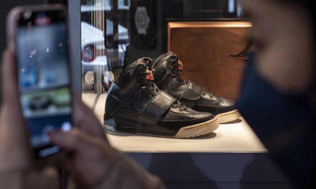 Air yeezy hong kong store