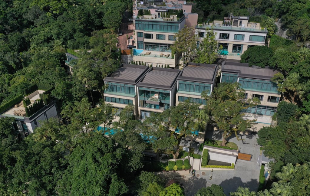 A former senior Tencent executive, who bought a house on Peak Road for HK$598 million in late February, paid only 4.25 per cent of the amount as taxes, as a first-time local buyer with Hong Kong permanent residency. Photo: Winson Wong