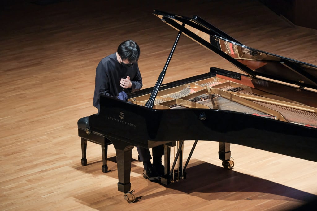 Chiyan Wong performed two of Busoni’s Bach transcriptions and a Mendelssohn Prelude and Fugue in his recital at Hong Kong City Hall. Photo:courtesy of Premiere Performances Chiyan Wong performed two of Busoni’s Bach transcriptions and a Mendelssohn Prelude and Fugue in his recital at Hong Kong City Hall. Photo:courtesy of Premiere Performances
